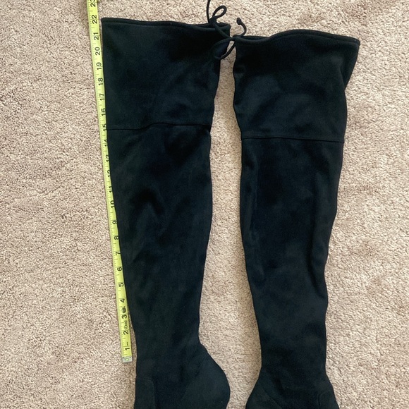 Aldo “Asteille” thigh high boots - Picture 2 of 9